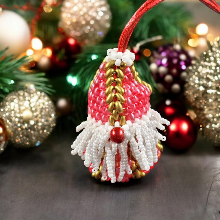 Entfesseln Sie Ihre Weihnachtsstimmung: Entdecken Sie 7 cm große Weihnachtswichtel mit befüllbaren Anhängern für einzigartige Geschenke!