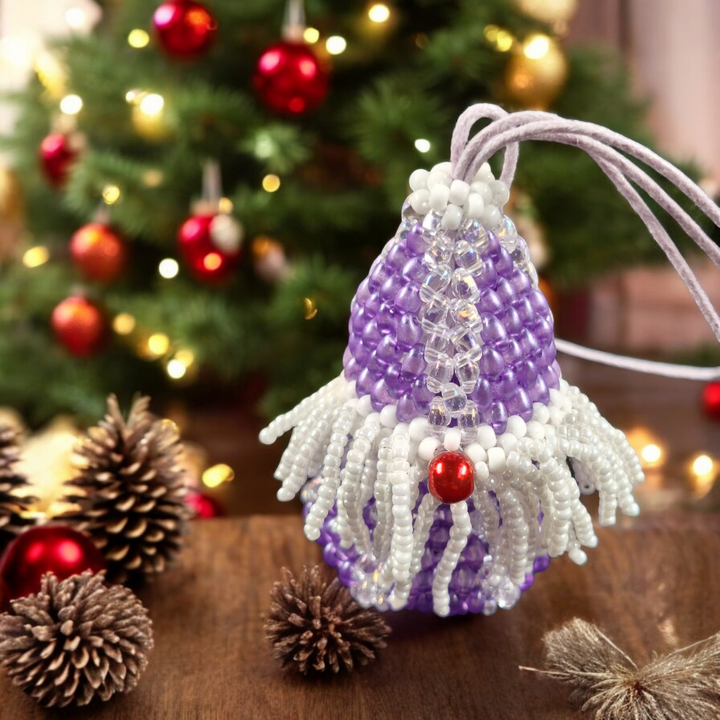 Entfesseln Sie Ihre Weihnachtsstimmung: Entdecken Sie 7 cm große Weihnachtswichtel mit dem befüllbaren Anhänger in violett für einzigartige Geschenke!