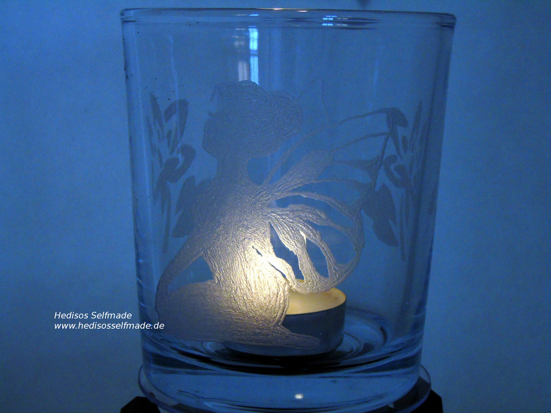 Windlicht "Elfe" mit #Elfe und #Blumenmotiven, #Handgravur